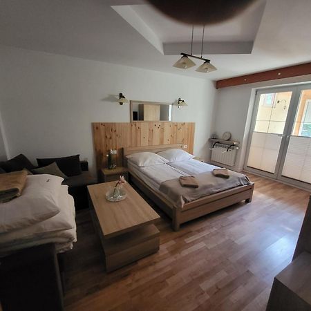 Apartament Pod Baszta 穆希纳 外观 照片