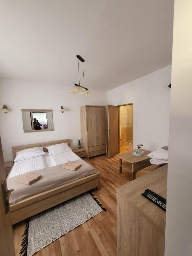 Apartament Pod Baszta 穆希纳 外观 照片
