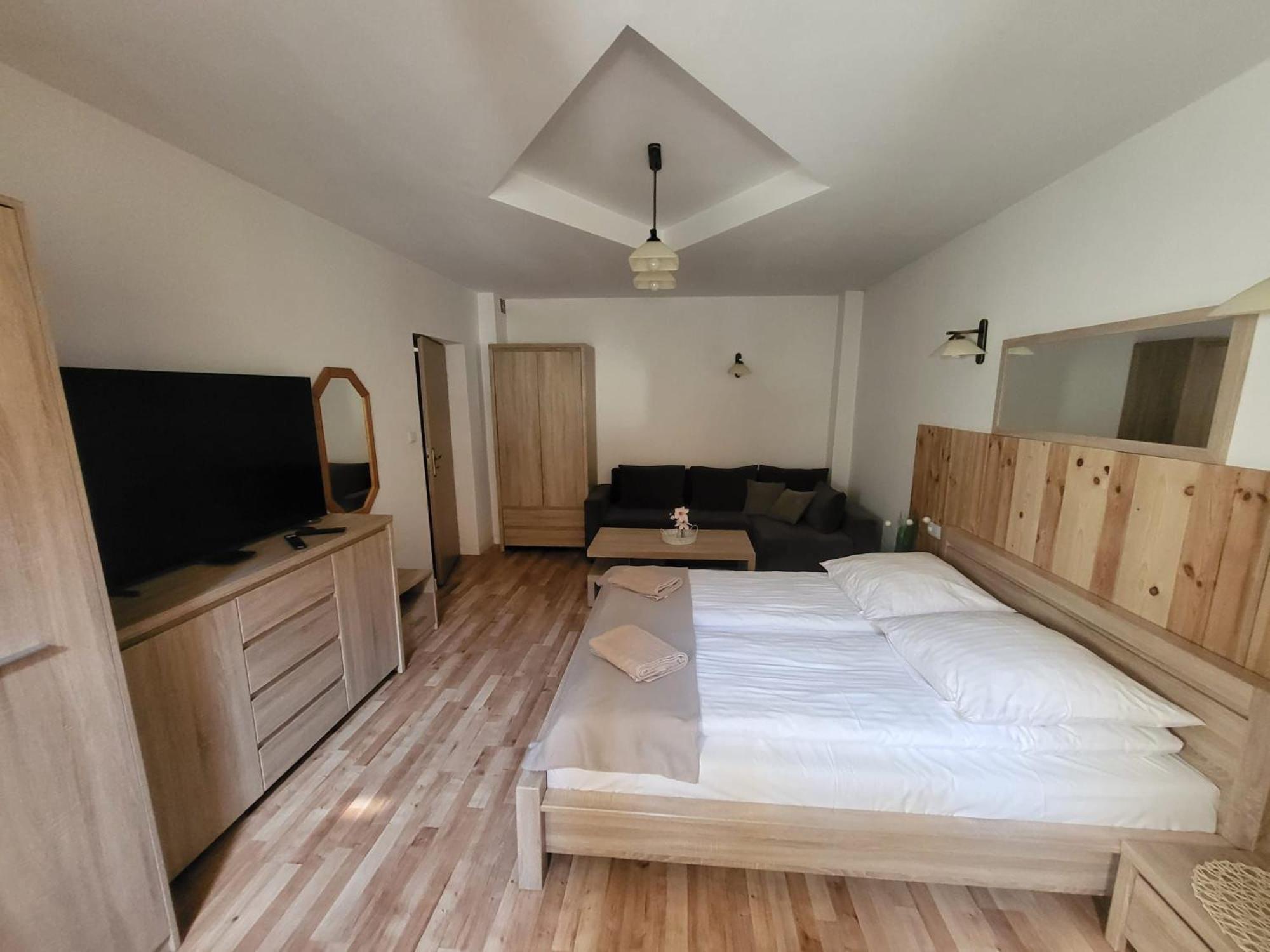 Apartament Pod Baszta 穆希纳 外观 照片
